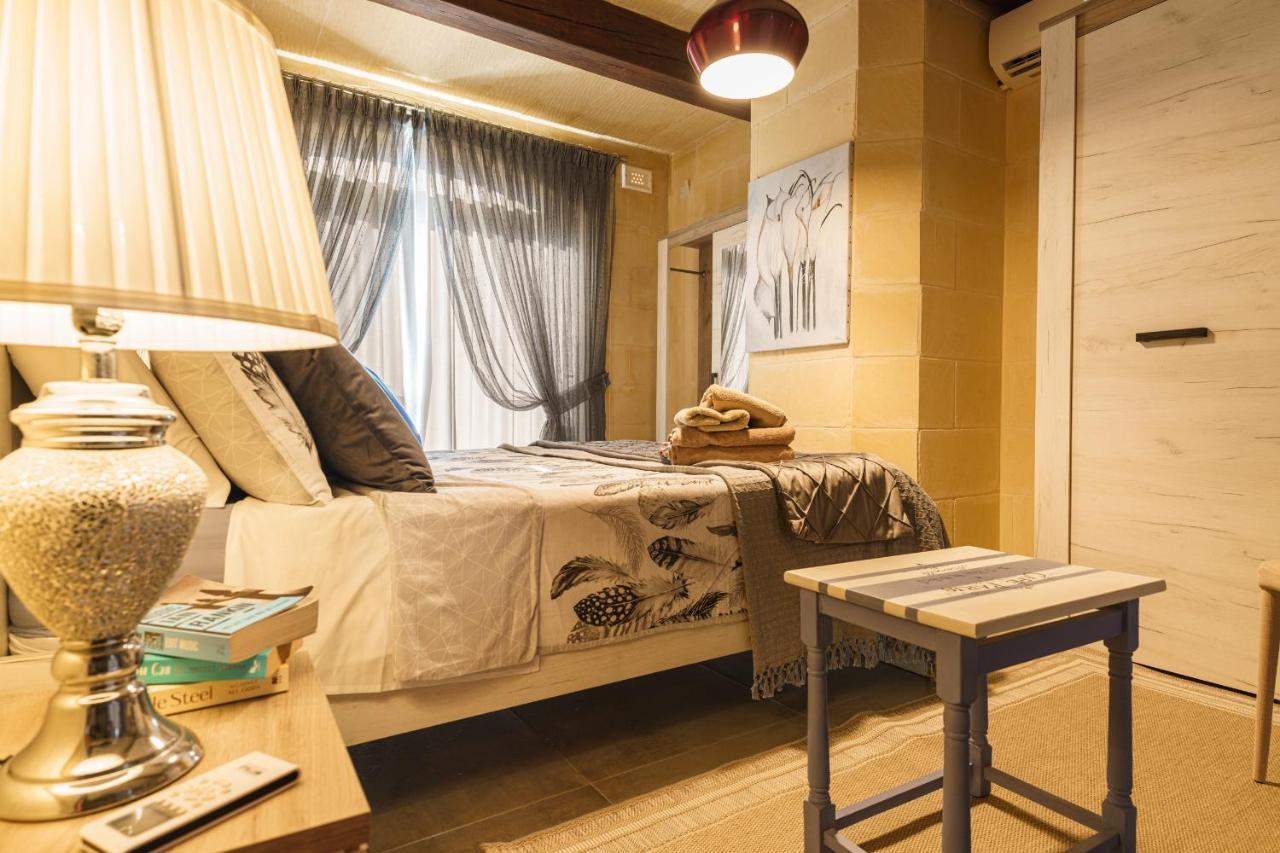 Ajuga Luxury Boutique B&B Qala Εξωτερικό φωτογραφία