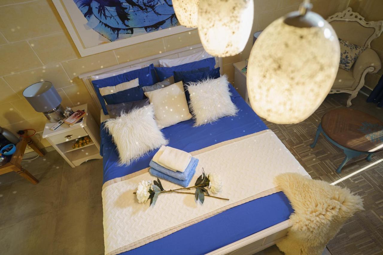 Ajuga Luxury Boutique B&B Qala Εξωτερικό φωτογραφία